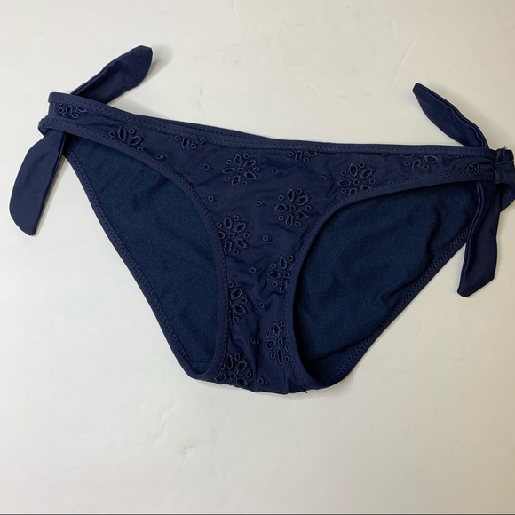 Abercrombie & Fitch Eyelet Tie Bikini Bottoms - Picture 1 of 12